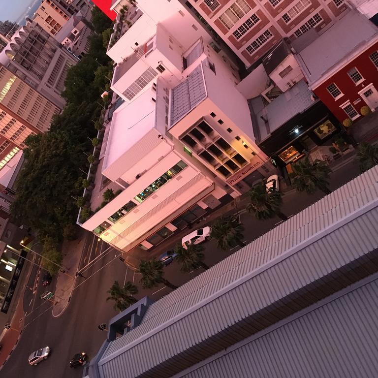 קייפטאון Manhattan Place מראה חיצוני תמונה