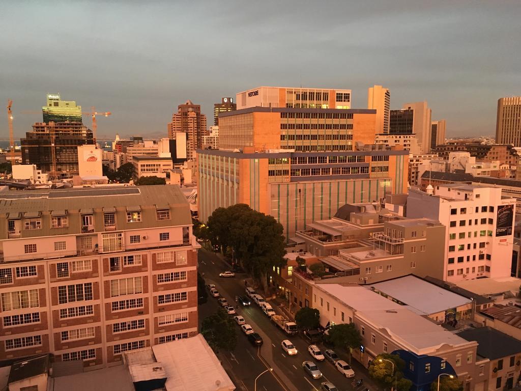קייפטאון Manhattan Place מראה חיצוני תמונה